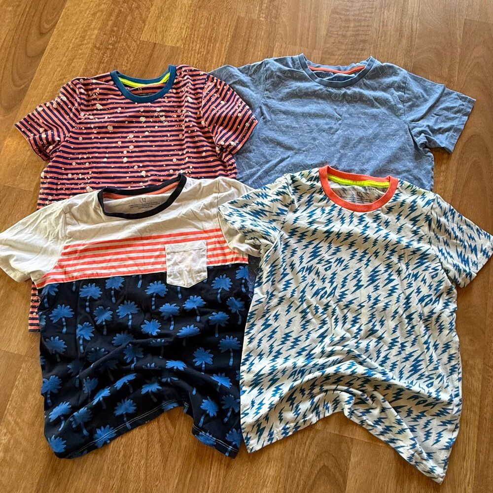 Rockets of Awesome boys graphic tee shirt set lot of 4 tees